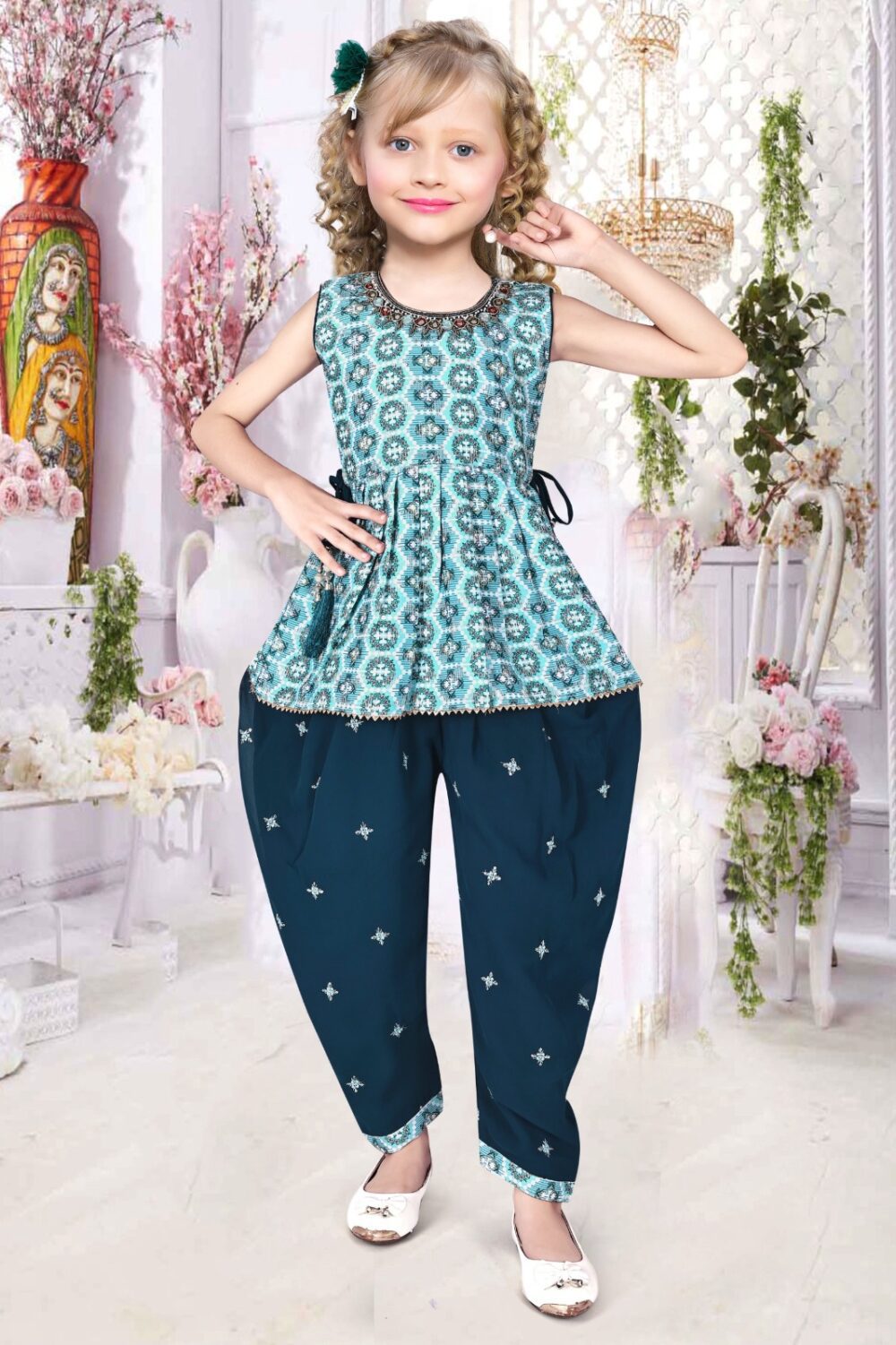 Shop Primary Image Shop Primary Image